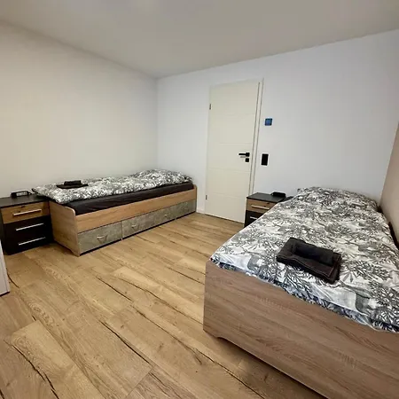 Für Urlaub Und Geschäftsreisen *