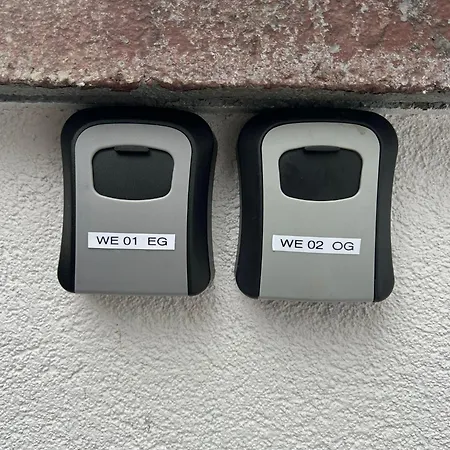 Fuer Urlaub Und Geschaeftsreisen *